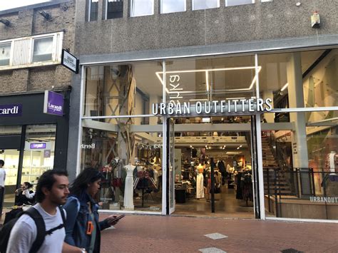 city outfitters eindhoven.